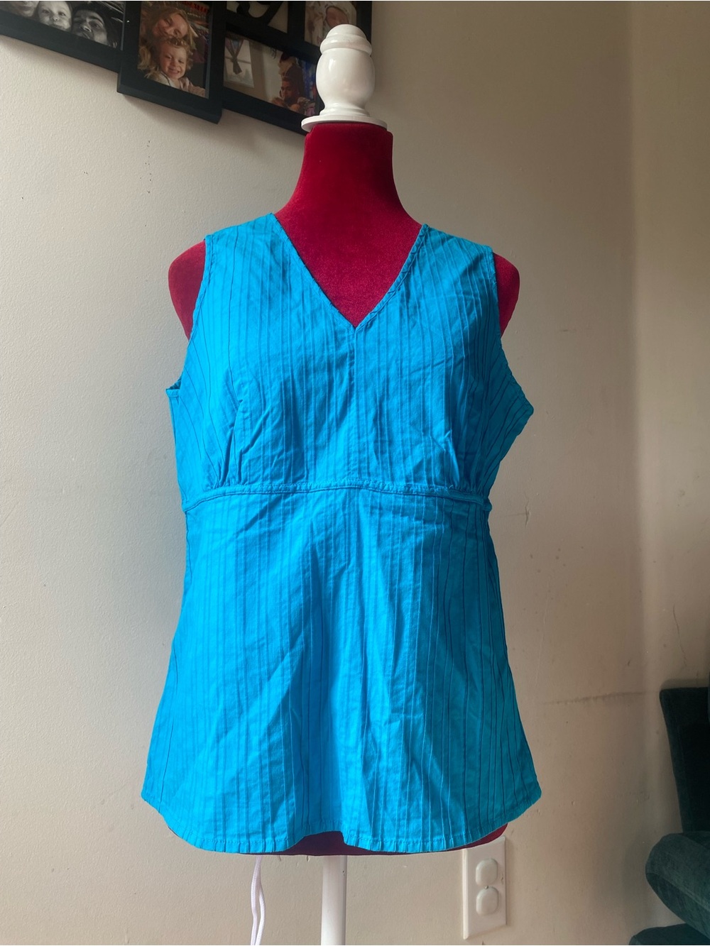 Bright Turquoise V-Neck Sleeveless Top